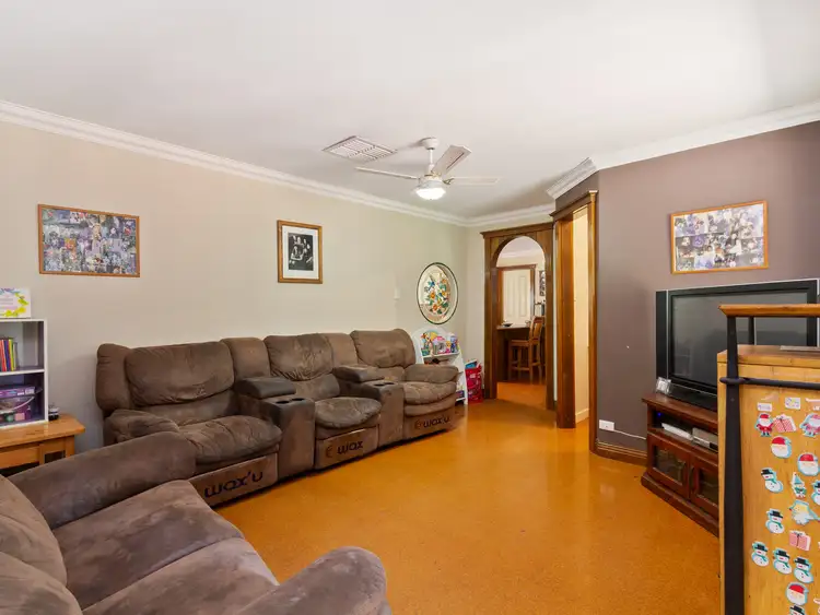 Seventh view of Homely house listing, 5 Darrowby Place, Sawyers Valley WA 6074