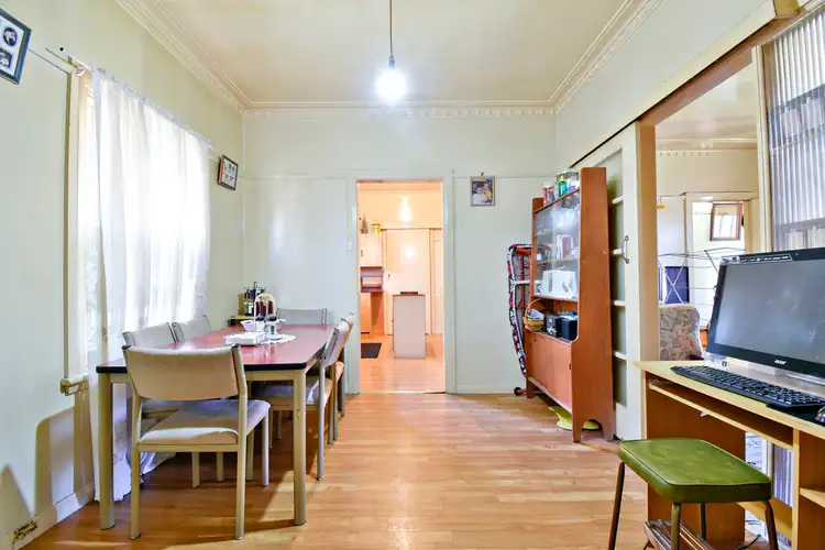 Sixth view of Homely house listing, 5 Taylor Street, Dubbo NSW 2830