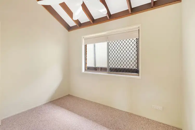 Seventh view of Homely house listing, 4 Noval Court, Bellbowrie QLD 4070