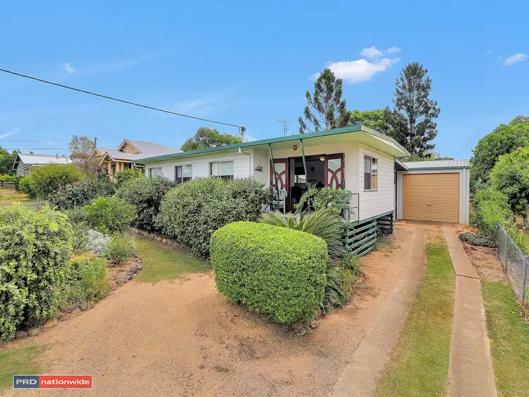 18 Elizabeth Street, Aratula QLD 4309