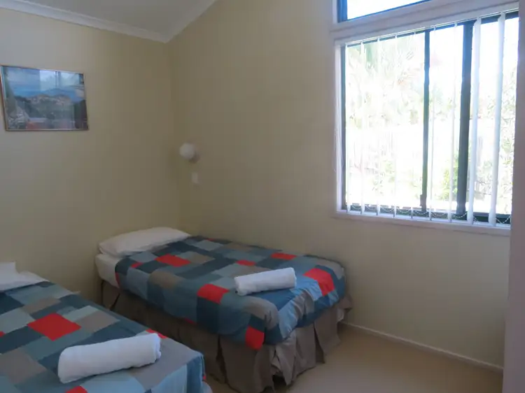 Fifth view of Homely unit listing, 5/652 Esplanade, Urangan QLD 4655