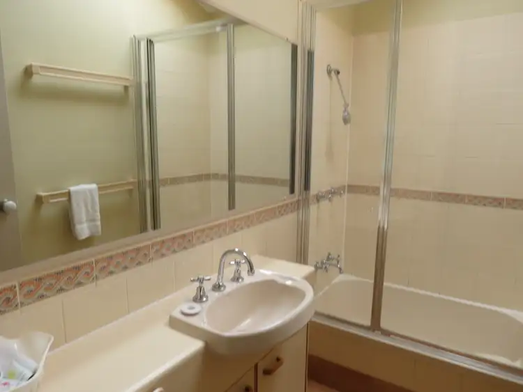 Sixth view of Homely unit listing, 5/652 Esplanade, Urangan QLD 4655