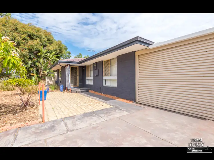 25 Longfield Rd, Maddington WA 6109