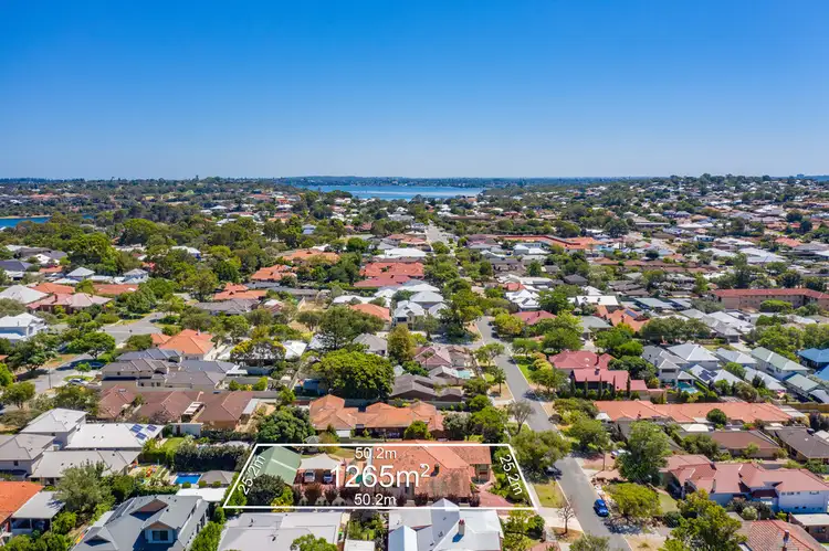 23 Bristol Avenue, Bicton WA 6157