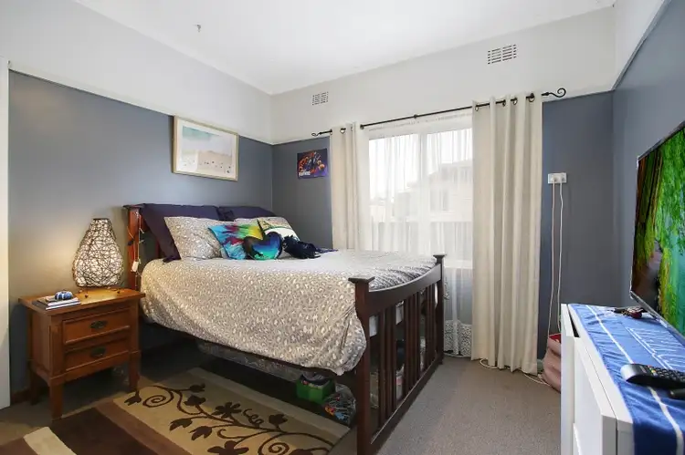 Fifth view of Homely house listing, 16 Elizabeth Street, Benalla VIC 3672