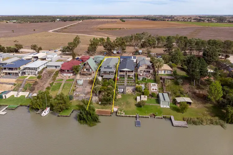 124 Sandpiper Road, Wellington East SA 5259