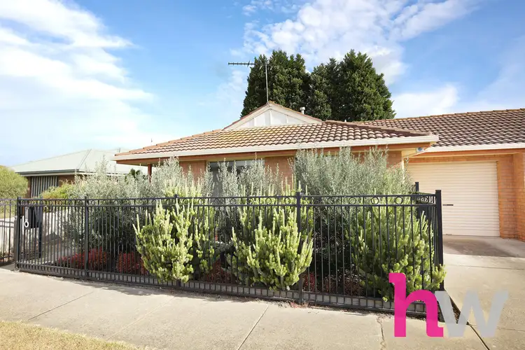 2/5 Katarina Place, Whittington VIC 3219