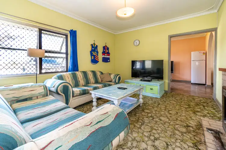 Second view of Homely house listing, 6 Richardson Street, Gnowangerup WA 6335