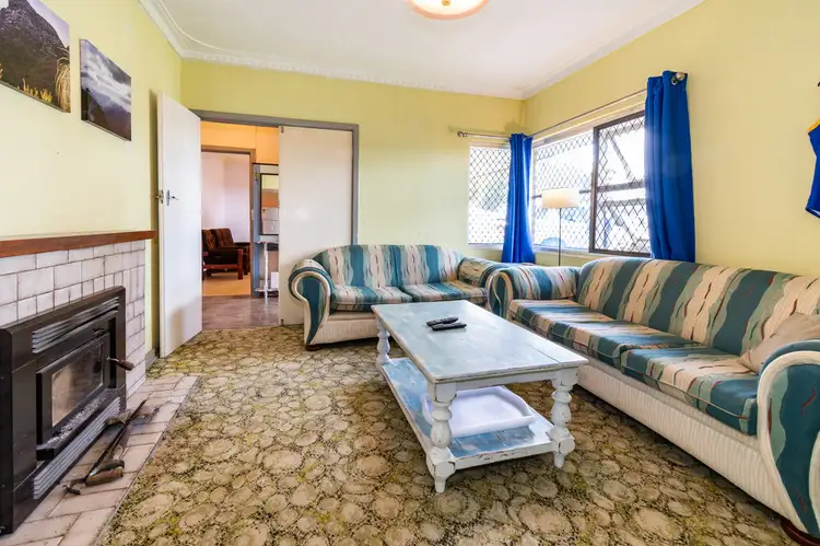 Fifth view of Homely house listing, 6 Richardson Street, Gnowangerup WA 6335