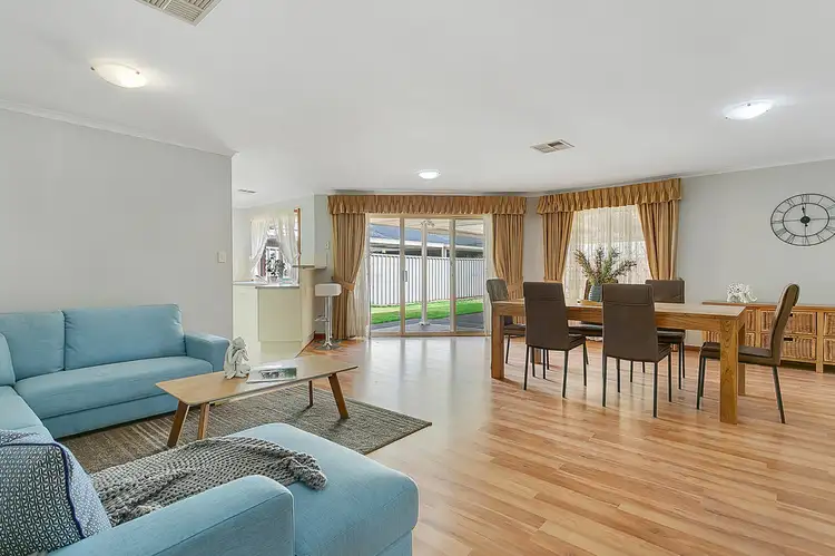 1 Nina Court, Aberfoyle Park SA 5159