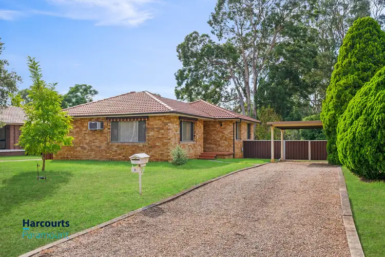 8 Popondetta Place, Glenfield NSW 2167