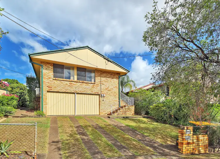 9 Gerard Street, Tarragindi QLD 4121