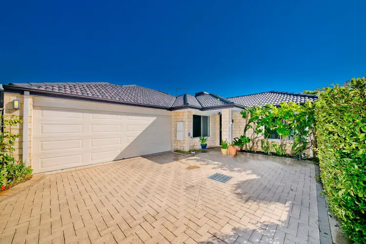 27B Lovegrove Way, Morley WA 6062