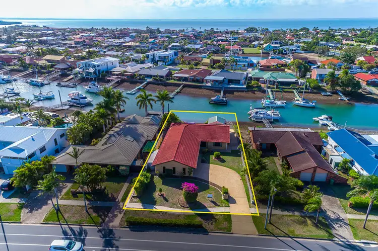 136 Griffith Rd, Newport QLD 4020