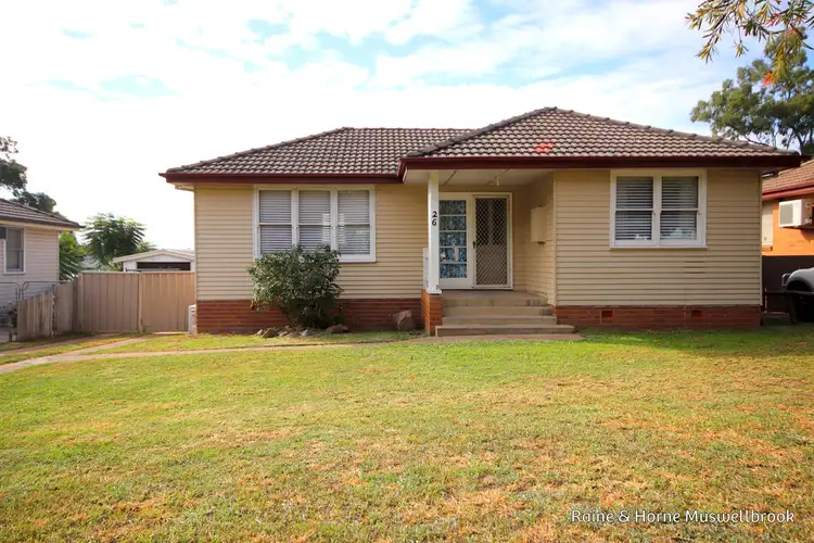 26 Anzac Parade, Muswellbrook NSW 2333