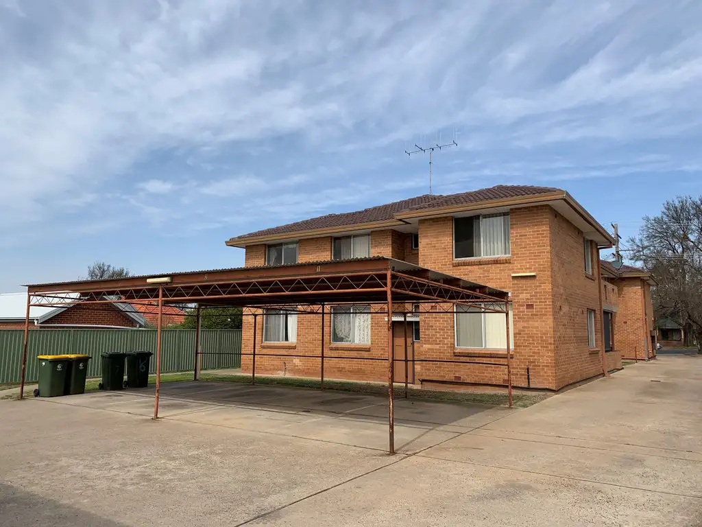 Main view of Homely unit listing, 6 /67 Piper Street, Bathurst NSW 2795
