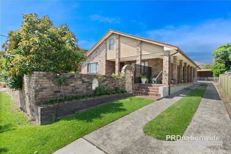 12 Dunkirk Avenue, Kingsgrove NSW 2208