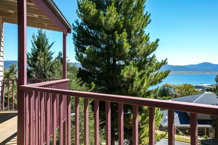 1/4 Tulong close, Jindabyne NSW 2627