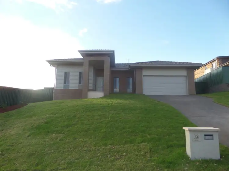 12 Wattle Street
