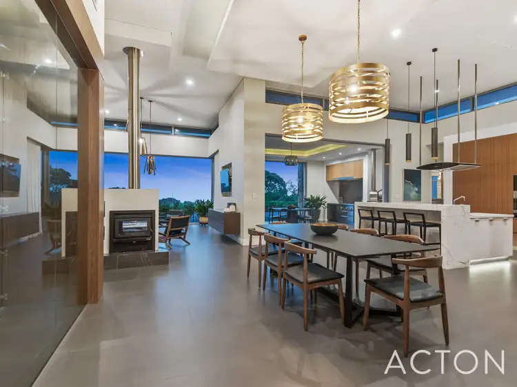 31 Kalinda Drive, City Beach WA 6015