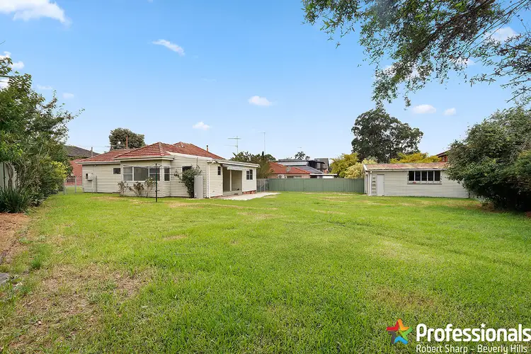 16 Rogers Street, Roselands NSW 2196