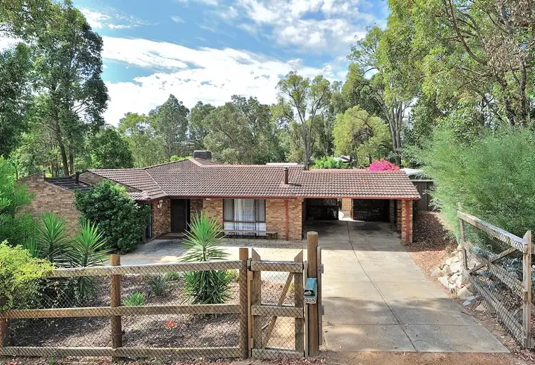 305 Traylen Road, Stoneville WA 6081