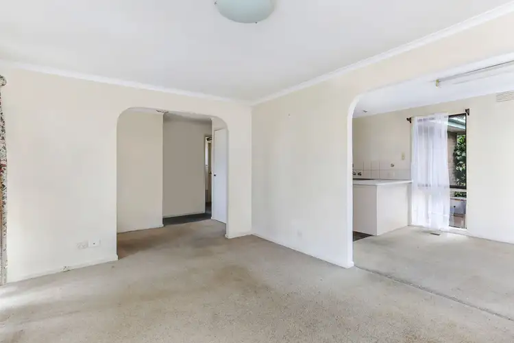 Fifth view of Homely house listing, 4 Paul Court, Endeavour Hills VIC 3802