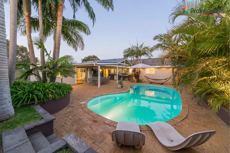 63 Ardleigh Crescent, Hamersley WA 6022