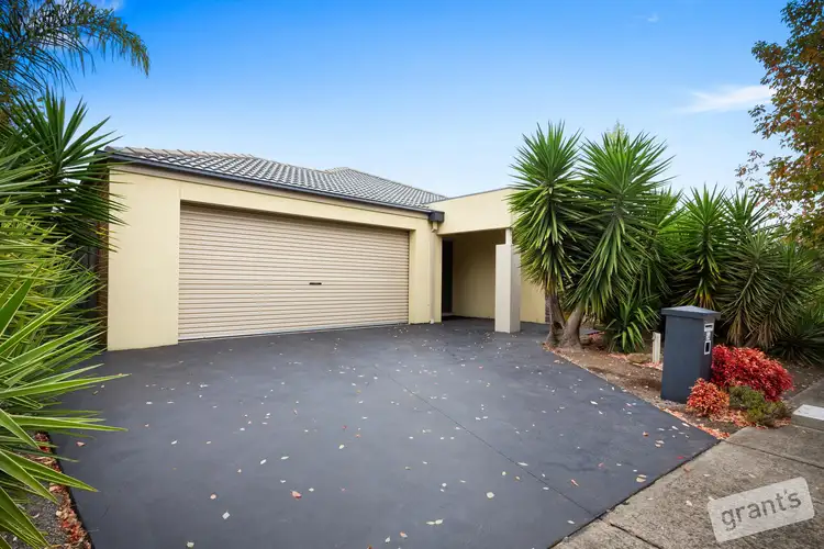 54 Kosta Boda Boulevard, Pakenham VIC 3810