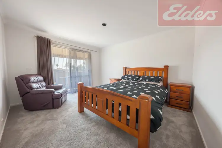 Sixth view of Homely house listing, 10 Jasper Close, Wodonga VIC 3690