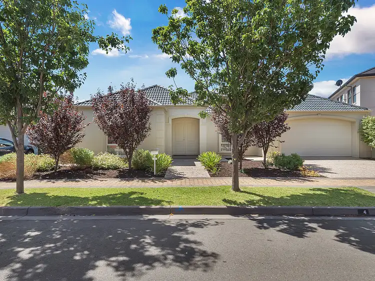 4 Merino Lane, Mawson Lakes SA 5095