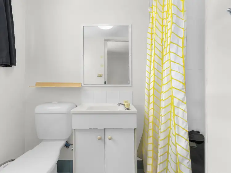 Fifth view of Homely apartment listing, 3/592 Sandgate Road, Clayfield QLD 4011