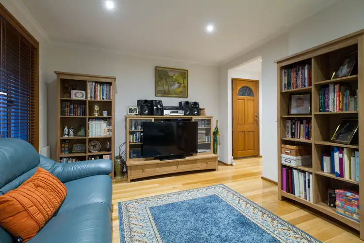 Fifth view of Homely house listing, 6 Anjaya Court, Frankston VIC 3199