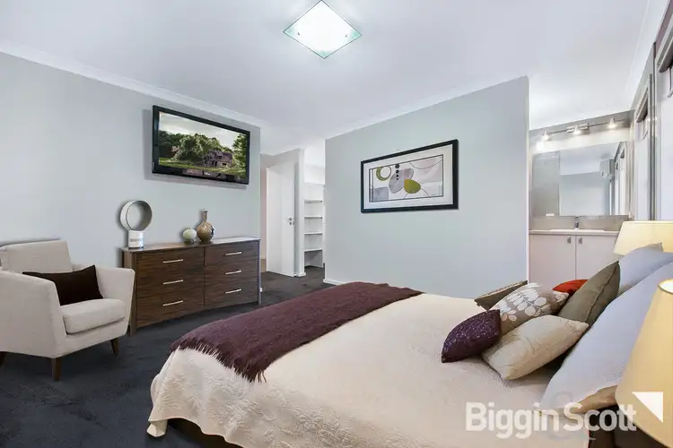 Fifth view of Homely house listing, 34 Broadleaf Court, Keysborough VIC 3173