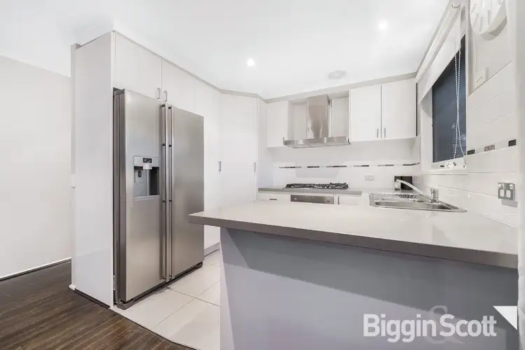 Fifth view of Homely unit listing, 1 Hibiscus Way, Keysborough VIC 3173