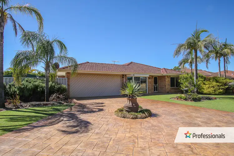 13 Gilroyd Loop, Ballajura WA 6066