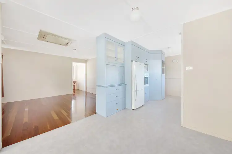 Sixth view of Homely house listing, 32 PATERSON STREET, West Gladstone QLD 4680
