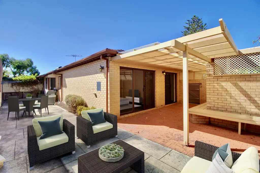 Main view of Homely townhouse listing, 2/61 Gloucester Crescent, Shoalwater WA 6169