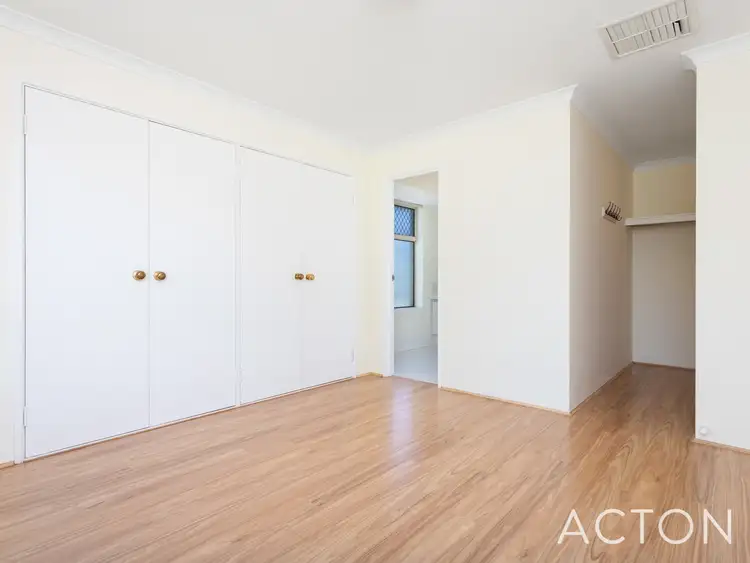 Fifth view of Homely house listing, 13 Ploughshare Place, South Lake WA 6164