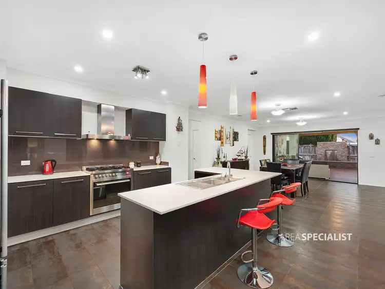 Sixth view of Homely house listing, 11 Viewline way, Lyndhurst VIC 3975