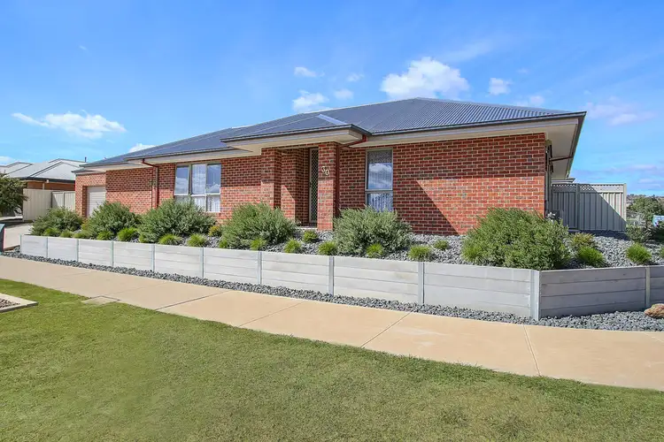 Main view of Homely house listing, 30 Ashburton Circuit, Wodonga VIC 3690