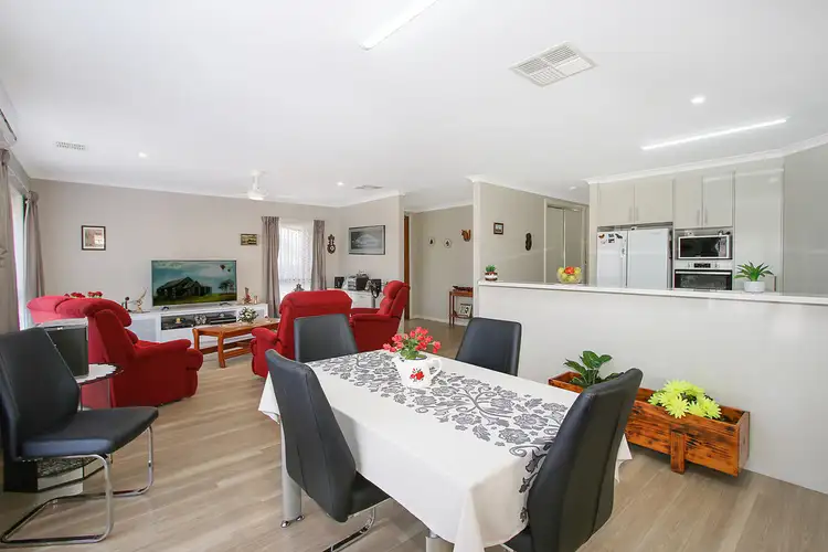 Fourth view of Homely house listing, 30 Ashburton Circuit, Wodonga VIC 3690