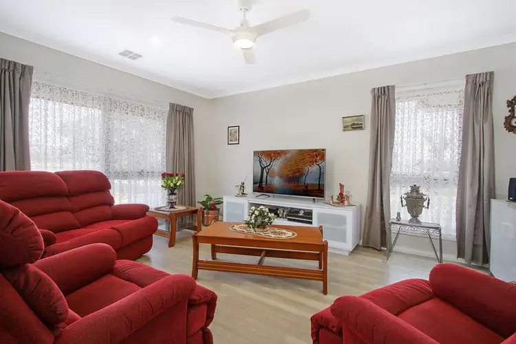 Fifth view of Homely house listing, 30 Ashburton Circuit, Wodonga VIC 3690