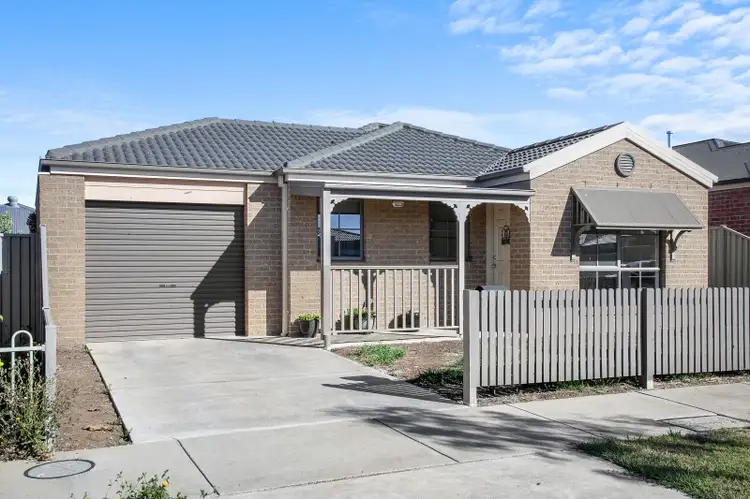Main view of Homely townhouse listing, 84 Kossuth, Sebastopol VIC 3356