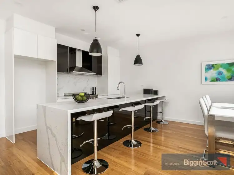 4/12 Stapley Crescent, Altona North VIC 3025