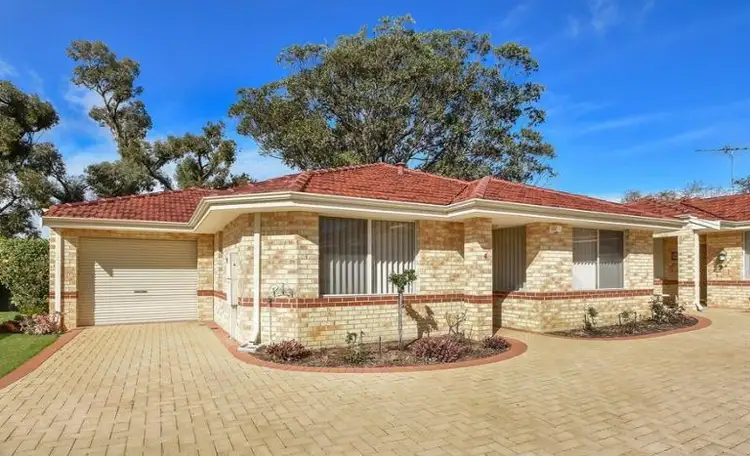 4/664 Beach Road, Hamersley WA 6022