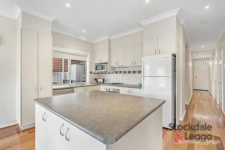 Seventh view of Homely house listing, 5 Parkstone View, Craigieburn VIC 3064