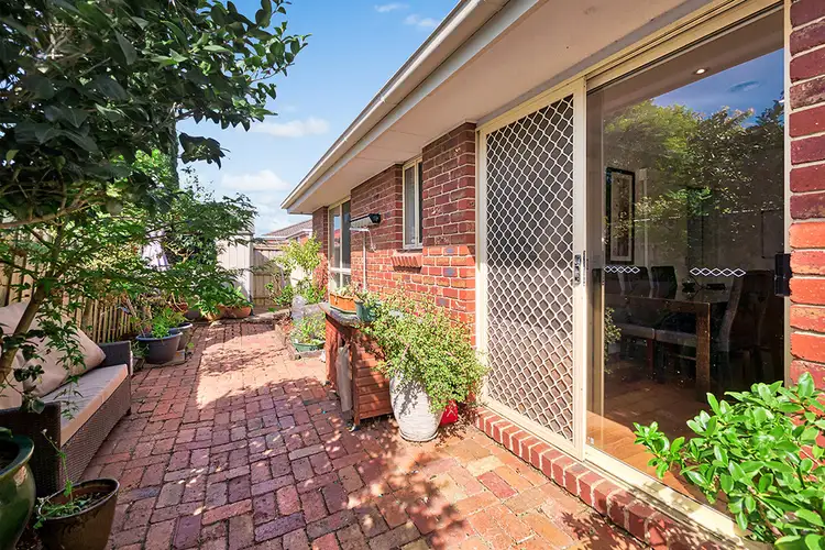 Sixth view of Homely house listing, 3 Don Drive, Cranbourne West VIC 3977