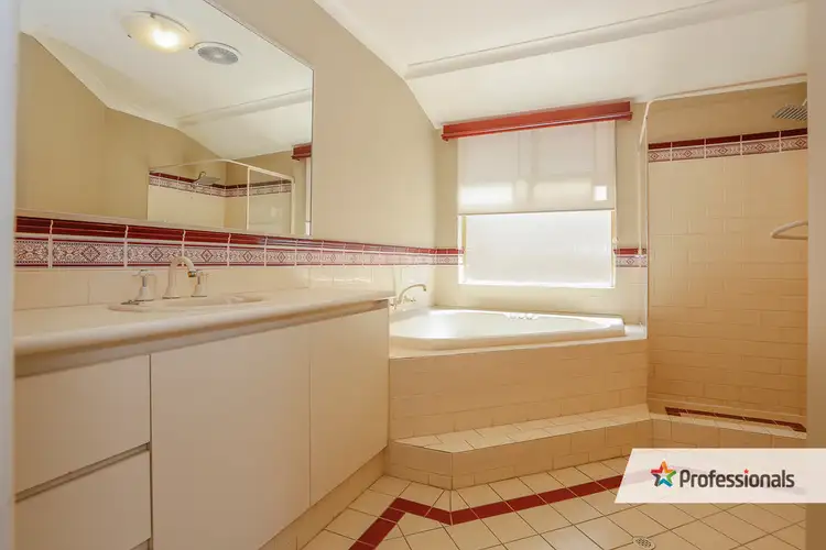 Fourth view of Homely house listing, 40 The Broadwater, Ballajura WA 6066