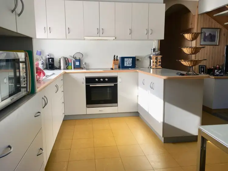 Fourth view of Homely house listing, 2 Young Court, Metung VIC 3904